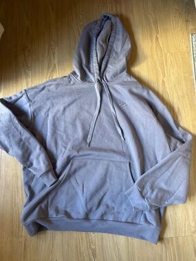 ALO Yoga Accolade Hoodie